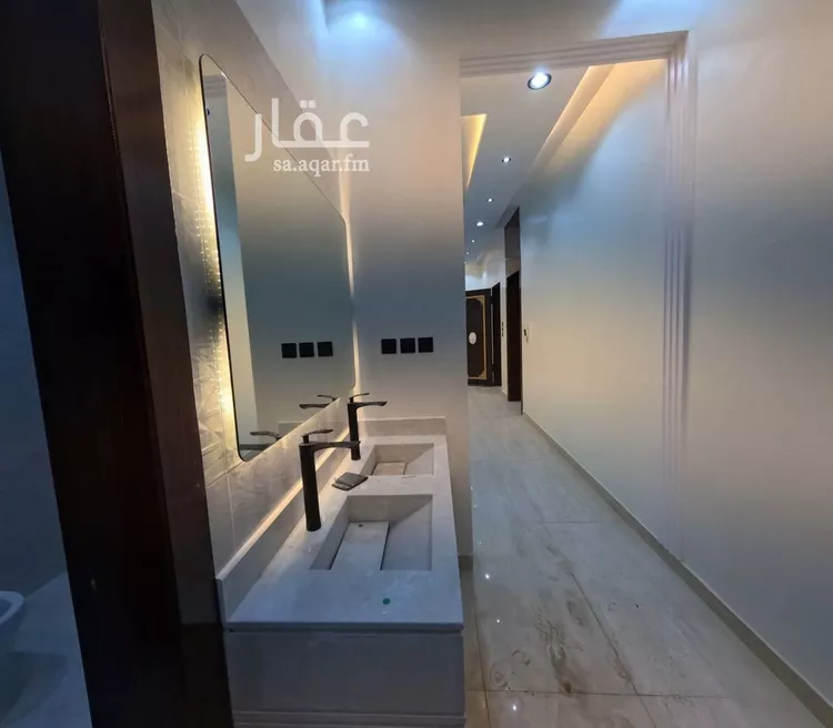 دور للإيجار في شارع العازمية, حي العزيزية, مدينة الرياض, منطقة الرياض صورة 3