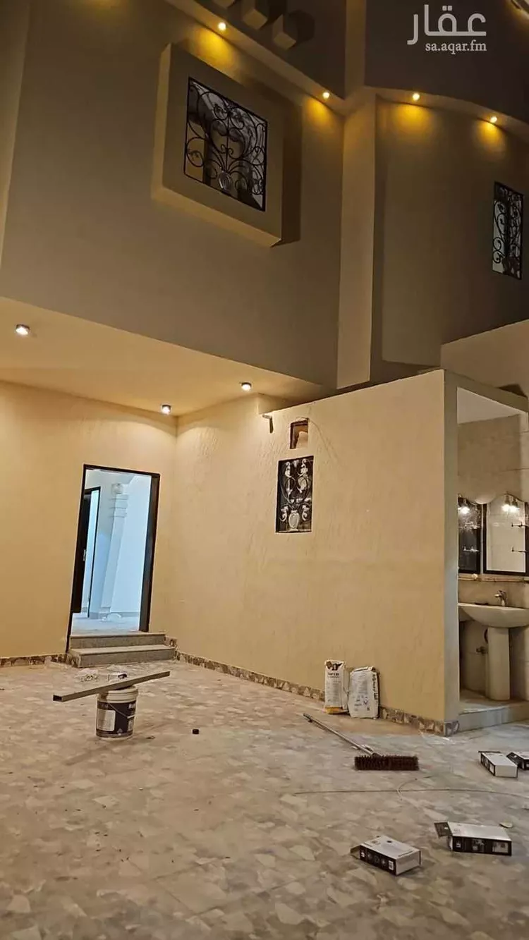 فيلا للبيع في شارع ابن المنذر, حي عكاظ, مدينة الرياض, منطقة الرياض