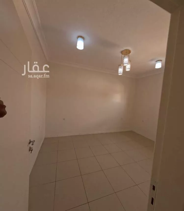 شقة للإيجار في شارع محمد رشيد رضا, حي العزيزية, مدينة الرياض, منطقة الرياض صورة 4