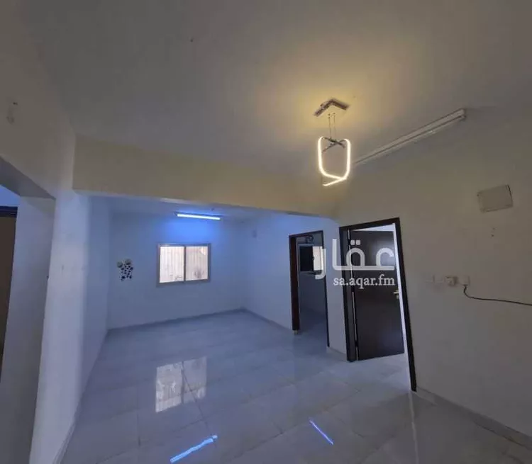 دور للإيجار في شارع عمر الشهاب, حي العزيزية, مدينة الرياض, منطقة الرياض صورة 2