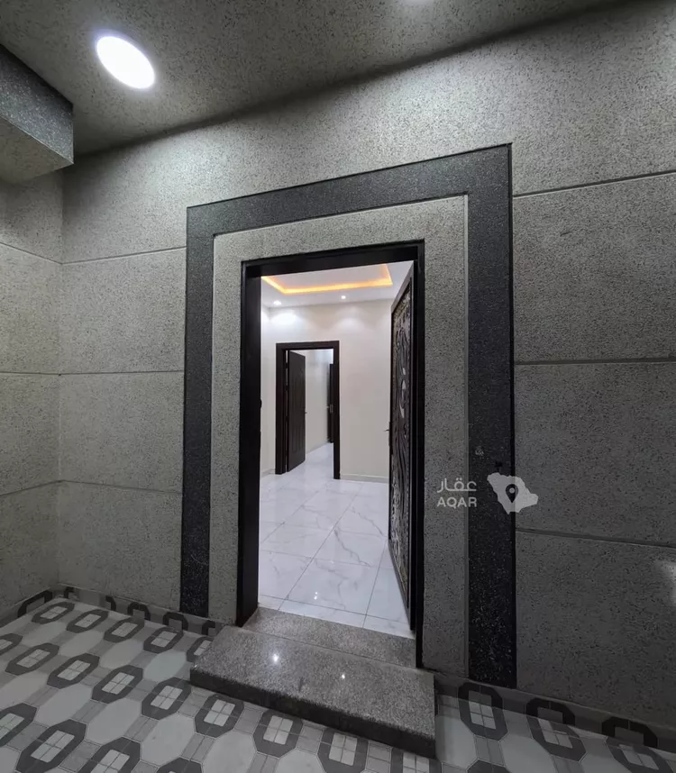 Floor for Rent in Riyadh Al Aziziyah 19