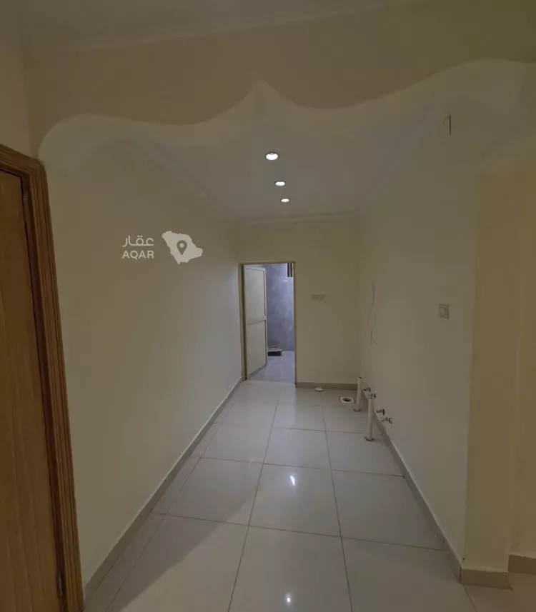 دور للإيجار في شارع العازمية, حي العزيزية, مدينة الرياض, منطقة الرياض 10