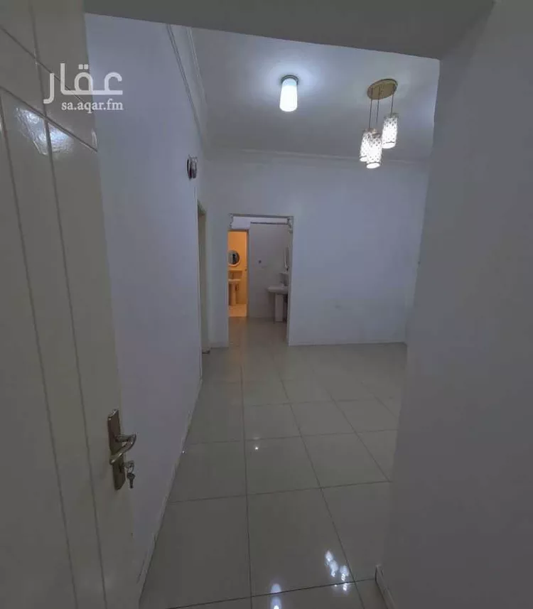 شقة للإيجار في شارع محمد رشيد رضا, حي العزيزية, مدينة الرياض, منطقة الرياض صورة 4