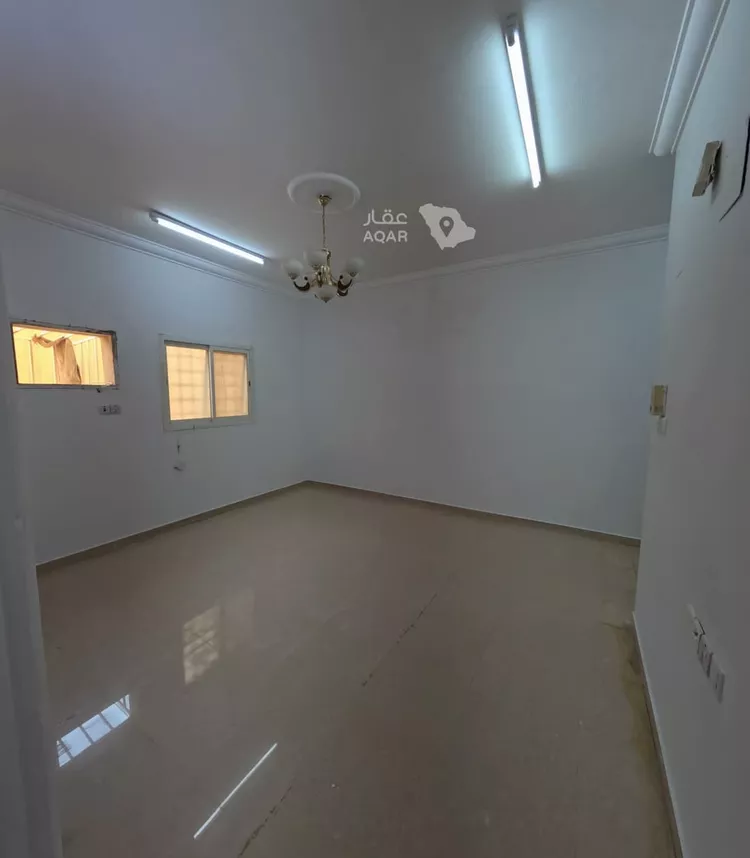 شقة للإيجار في شارع تيماء, حي الدار البيضاء, مدينة الرياض, منطقة الرياض 13
