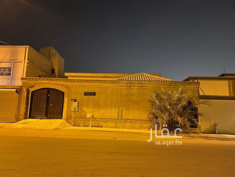 فيلا للبيع في شارع ال طبيشي, حي الدار البيضاء, مدينة الرياض, منطقة الرياض صورة 3