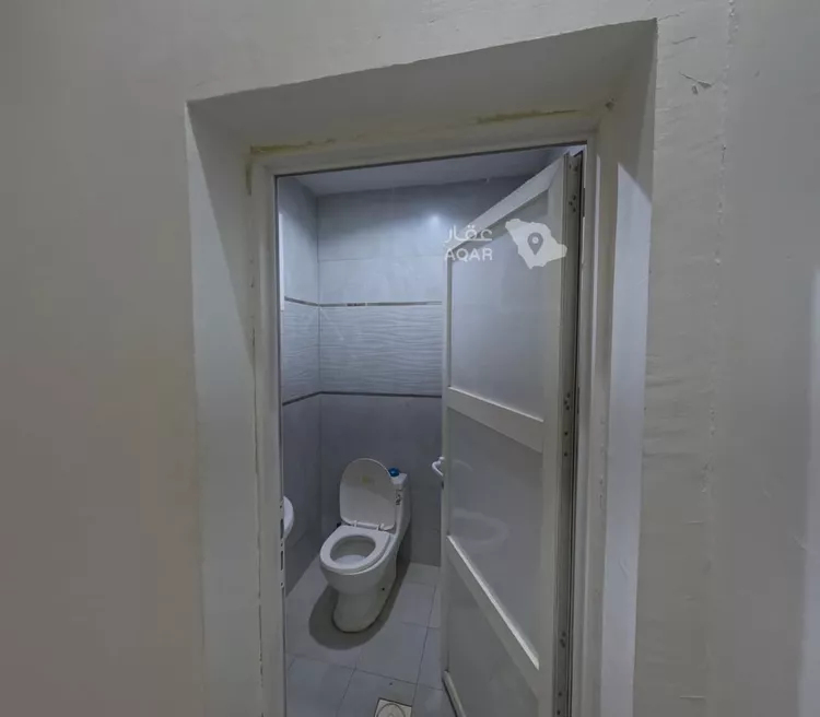 Floor for Rent in Riyadh Badr 5