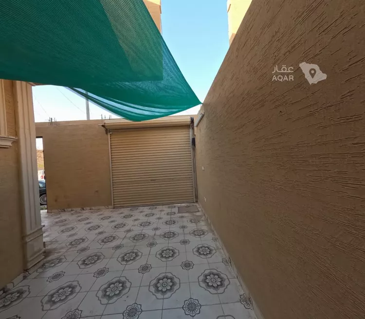 Floor for Rent in Riyadh Badr 10