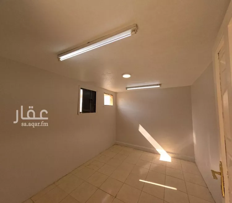 شقة للإيجار في شارع وادي المياة, حي بدر, مدينة الرياض, منطقة الرياض صورة 2