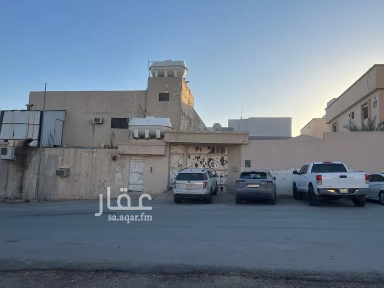 عمارة للبيع في شارع شائع, حي بدر, مدينة الرياض, منطقة الرياض صورة 2