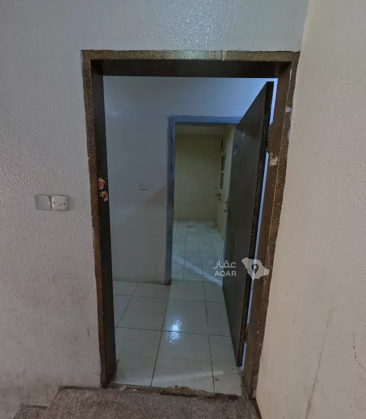 شقة للإيجار في شارع حمزة بن محمد البجاني, حي منفوحة الجديدة, مدينة الرياض, منطقة الرياض 21