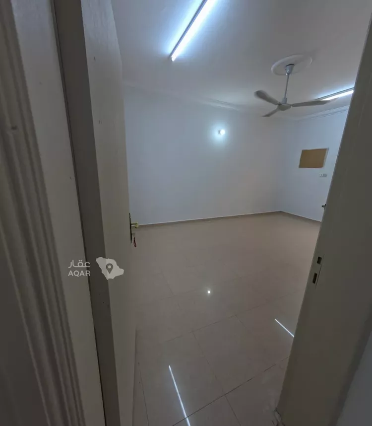 شقة للإيجار في شارع تيماء, حي الدار البيضاء, مدينة الرياض, منطقة الرياض 10