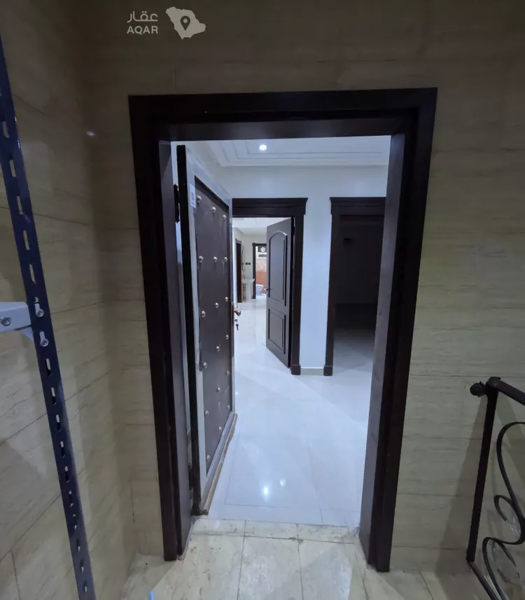 شقة للإيجار في شارع أحمد المقدسي, حي العزيزية, مدينة الرياض, منطقة الرياض 9