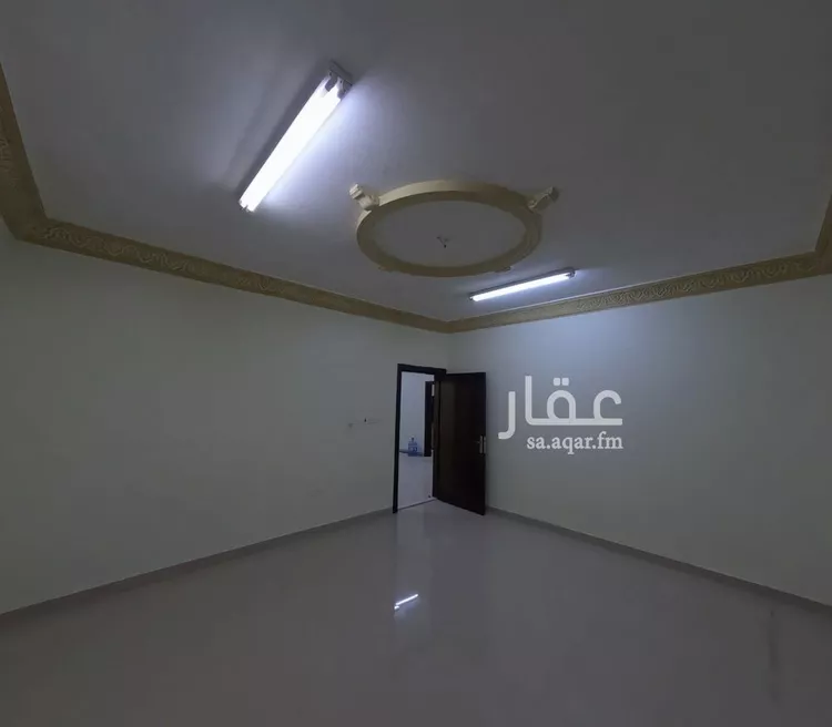 شقة للإيجار في شارع رقم 84, حي العزيزية, مدينة الرياض, منطقة الرياض صورة 4