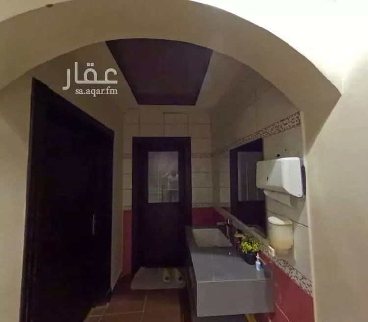 فيلا للبيع في شارع عردة, حي عكاظ, مدينة الرياض, منطقة الرياض صورة 3