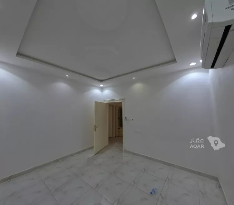 Floor for Rent in Riyadh Badr 14