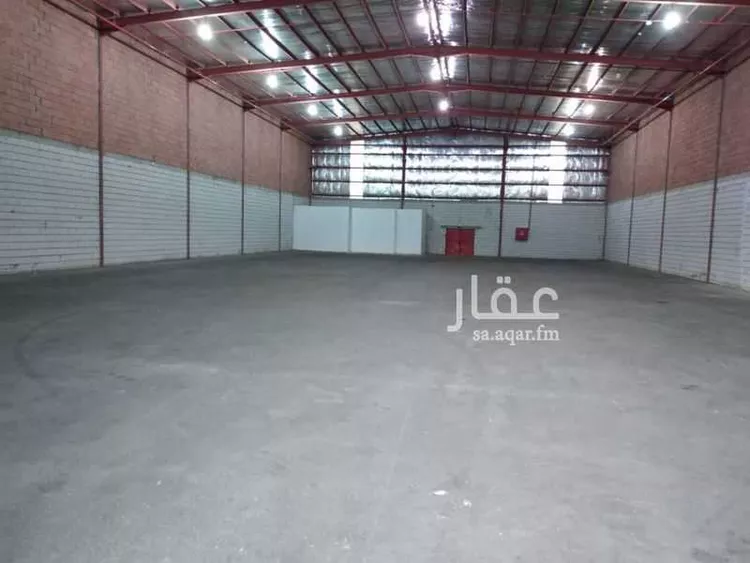 Warehouse for Rent in Medina Al Matar