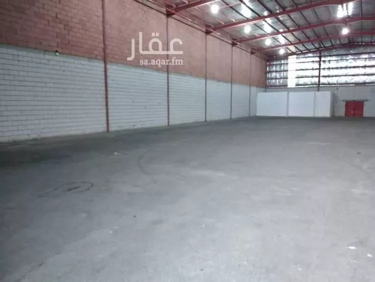 Warehouse for Rent in Medina Al Matar صورة 3