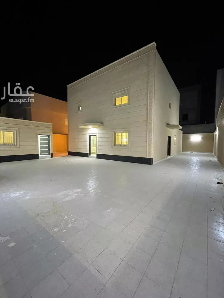 فيلا للإيجار في شارع ابن ماجة, حي الملك فهد, مدينة عنيزه, منطقة القصيم صورة 2