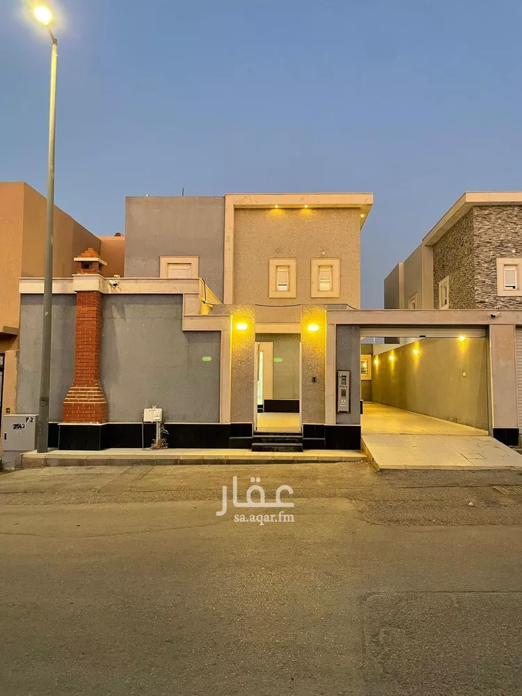 فيلا للإيجار في شارع ابن غيث, حي الخالدية, مدينة عنيزة, منطقة القصيم