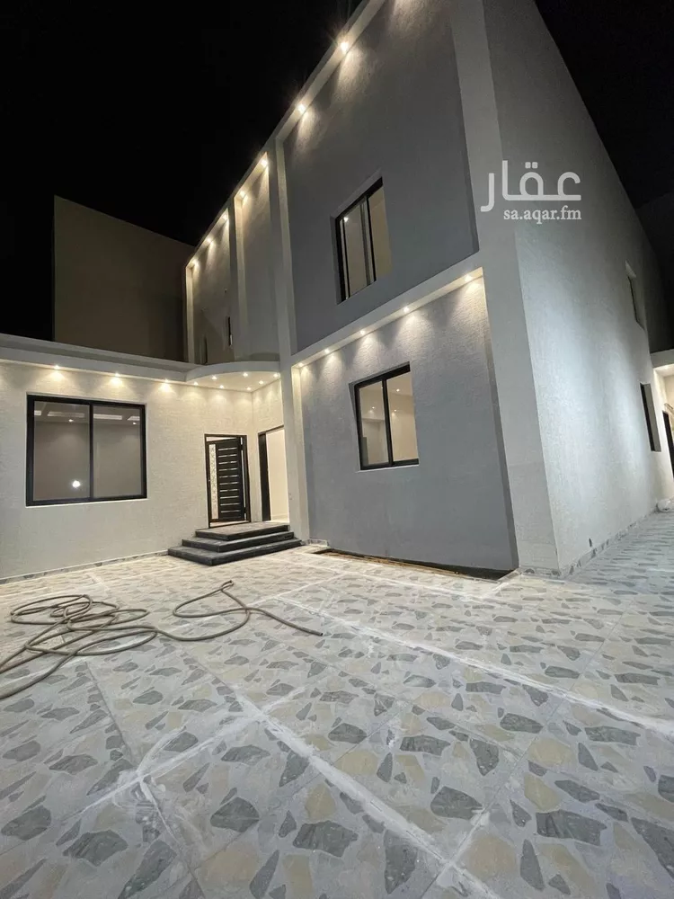 فيلا للبيع في شارع الربيع, حي الملك فهد, مدينة عنيزه, منطقة القصيم صورة 2