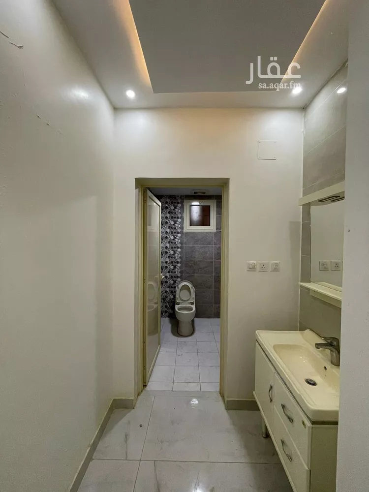 فيلا للإيجار في شارع ابن ماجة, حي الملك فهد, مدينة عنيزه, منطقة القصيم صورة 5