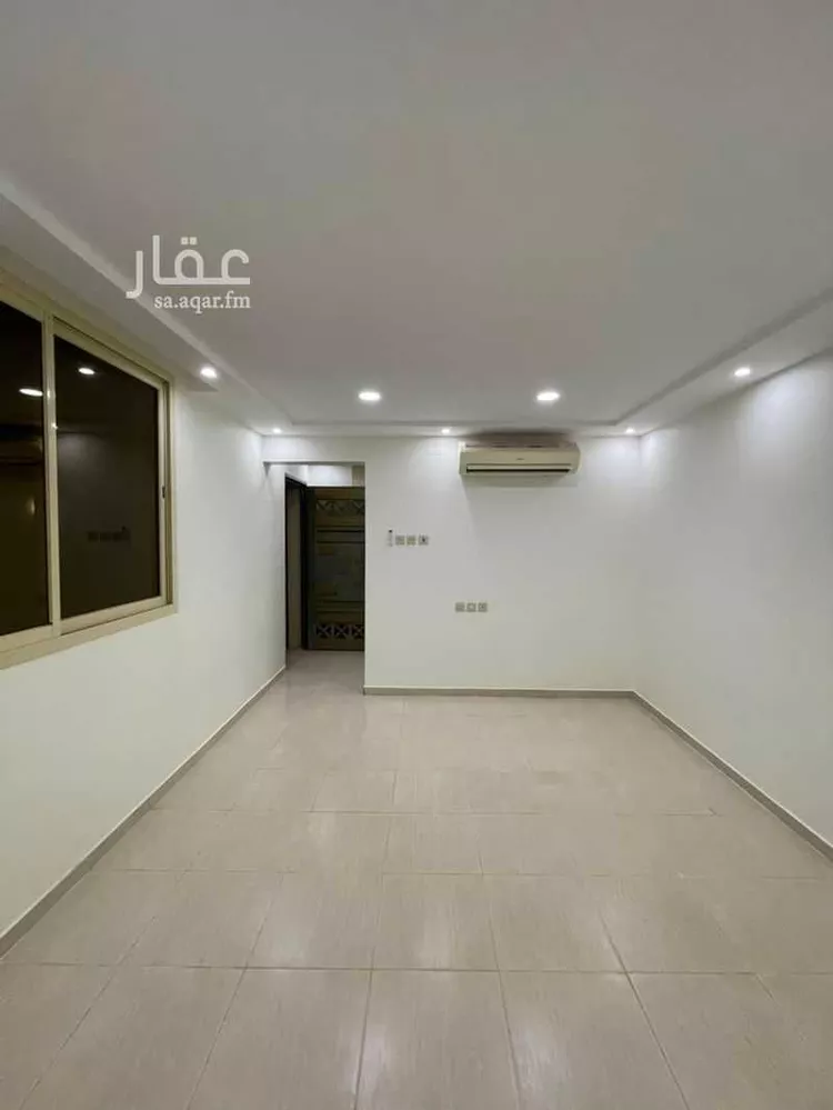 فيلا للبيع في شارع عبدالله بن ملاذ الأشعري, حي المنار, مدينة عنيزة, منطقة القصيم صورة 4
