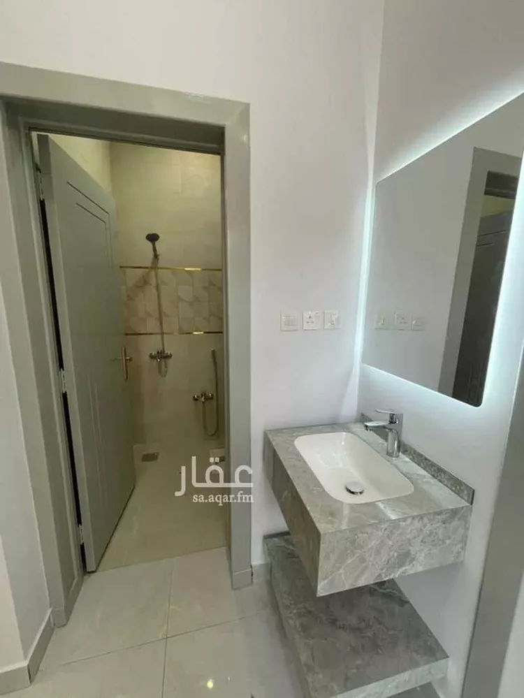 Villa for Rent in Unayzah Al Matar صورة 3