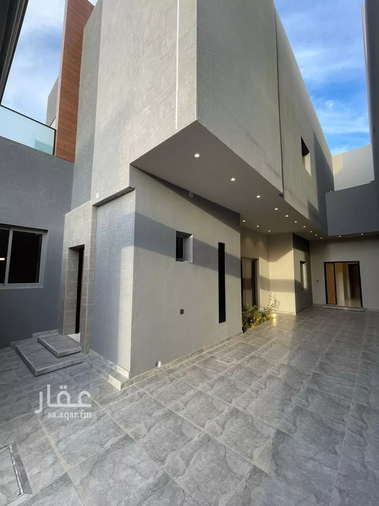 فيلا للبيع في شارع صالح العباد, حي الريان, مدينة عنيزه, منطقة القصيم صورة 2