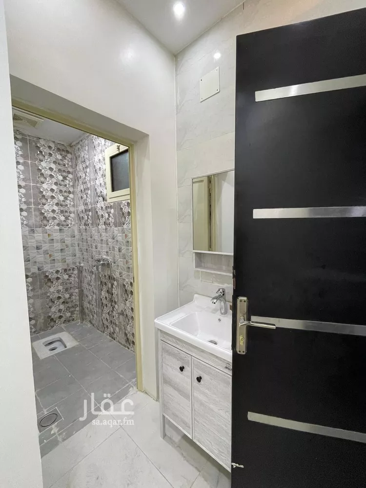 فيلا للإيجار في شارع ابن ماجة, حي الملك فهد, مدينة عنيزه, منطقة القصيم صورة 3