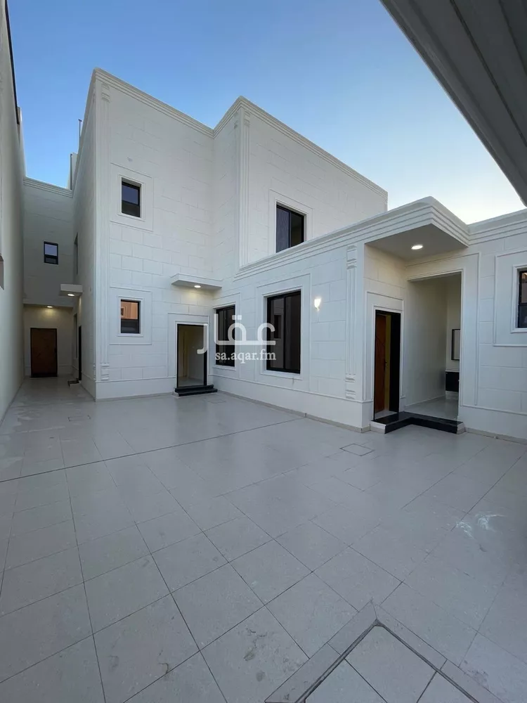 فيلا للإيجار في شارع النجاح, حي المنار, مدينة عنيزة, منطقة القصيم صورة 2