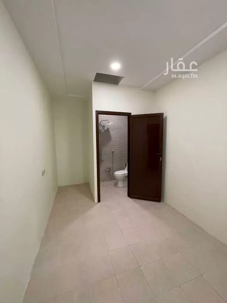 فيلا للبيع في شارع عبدالله بن ملاذ الأشعري, حي المنار, مدينة عنيزة, منطقة القصيم 10