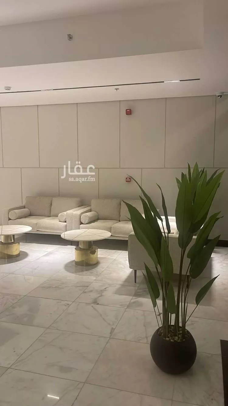 شقة للإيجار في شارع سكاكا, حي الحمراء, مدينة الخبر, المنطقة الشرقية