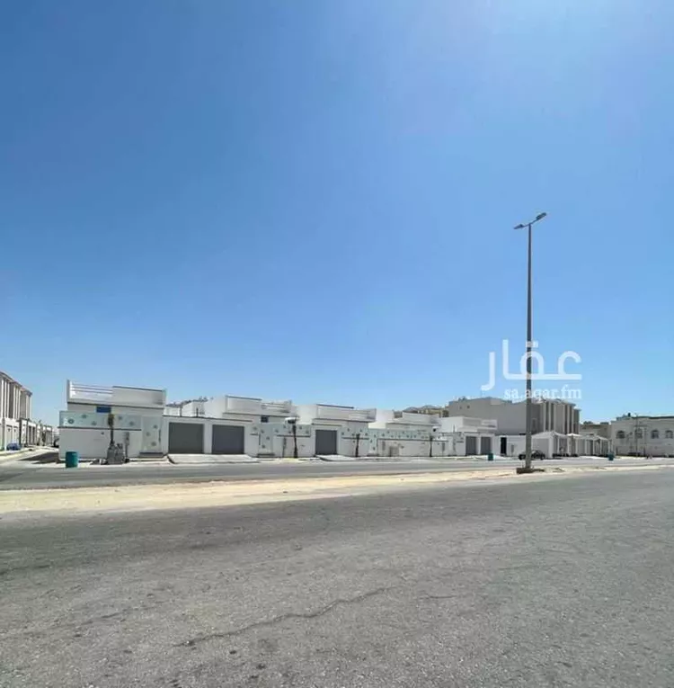 دور للبيع في شارع المنذر ابن كعب, حي الأمواج, مدينة الخبر, المنطقة الشرقية صورة 2