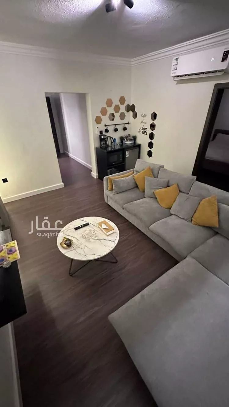 شقة مفروشة للحجز في شارع خان يونس ، حي التعاون ، الرياض ، منطقة الرياض صورة 3