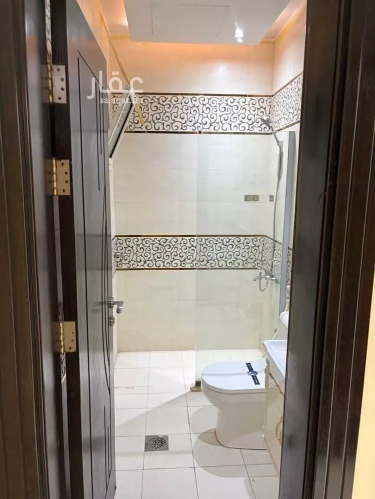شقة للإيجار في شارع رفاعة ابن مبشر ابن الحارث الظفري, حي العاقول, مدينة المدينة المنورة, منطقة المدينة المنورة 7