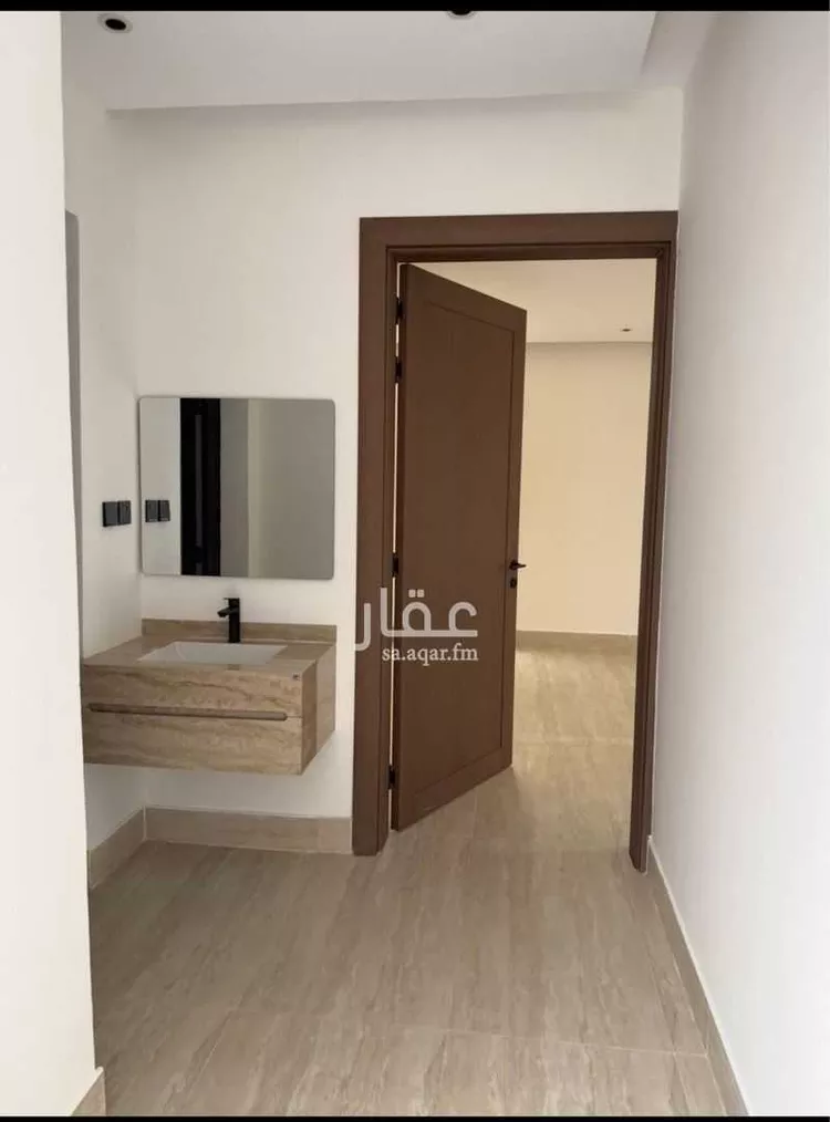 شقة للبيع في شارع 5681066, حي الجامعيين, مدينة الاحساء, المنطقة الشرقية صورة 3