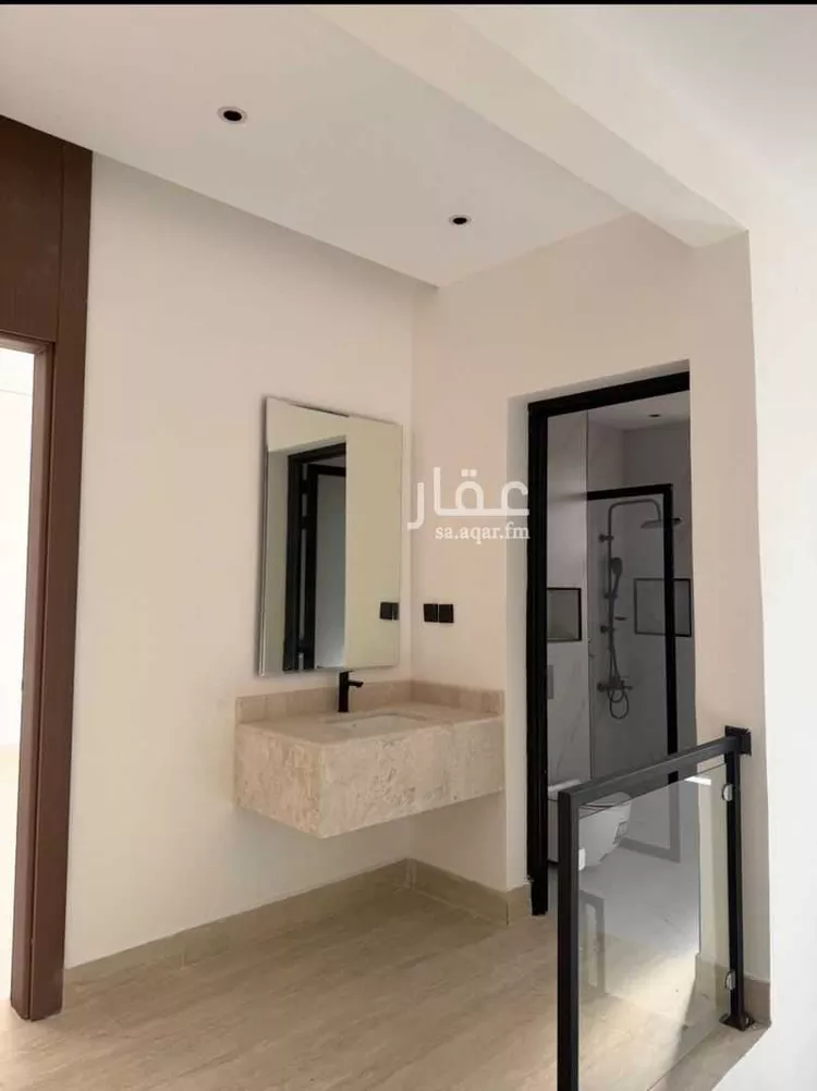 شقة للبيع في شارع 5681066, حي الجامعيين, مدينة الاحساء, المنطقة الشرقية صورة 2