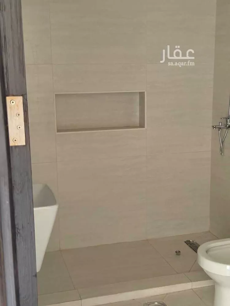 فيلا للإيجار في شارع ابو العباس بن عبدالمطلب, حي النعيم, مدينة جدة, منطقة مكة المكرمة 7