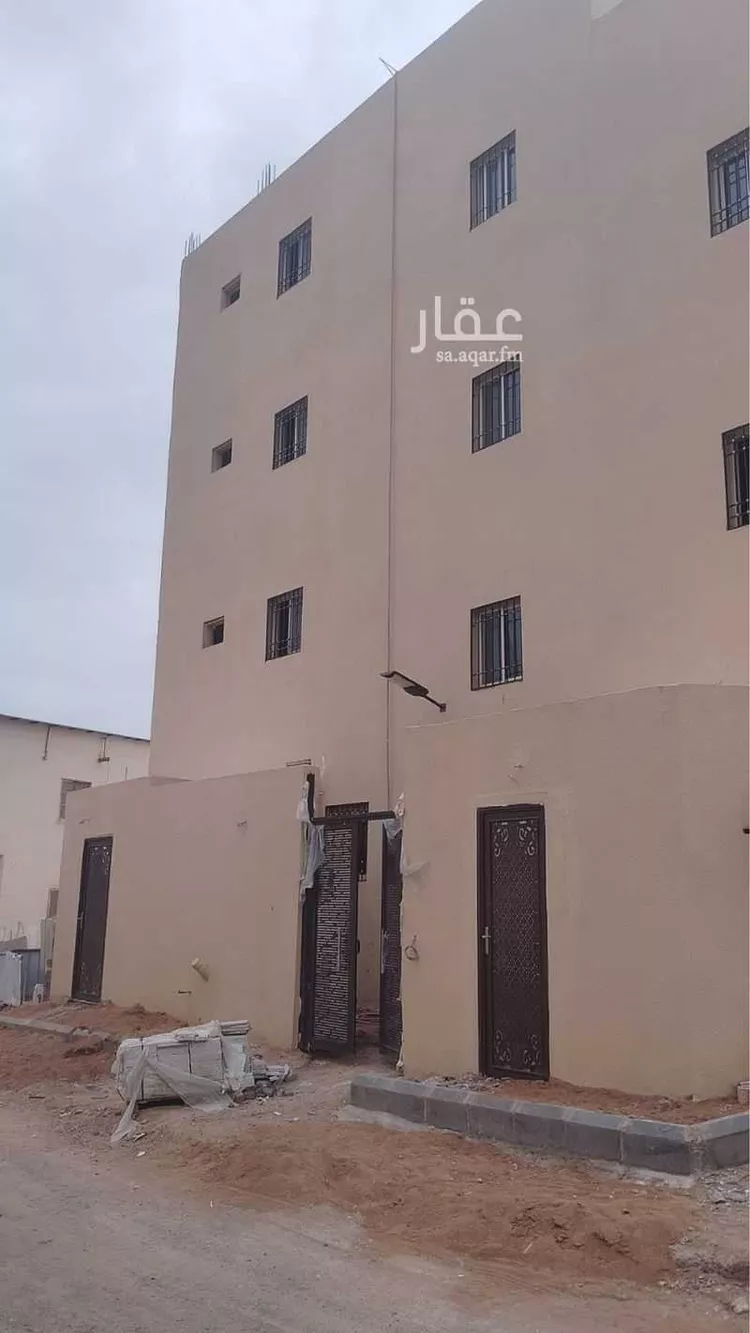 Building for Rent in Medina Adh Dhahirah