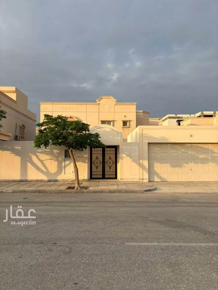 فيلا للبيع في شارع دارين1, مدينة مدينه الجبيل الصناعيه, المنطقة الشرقية