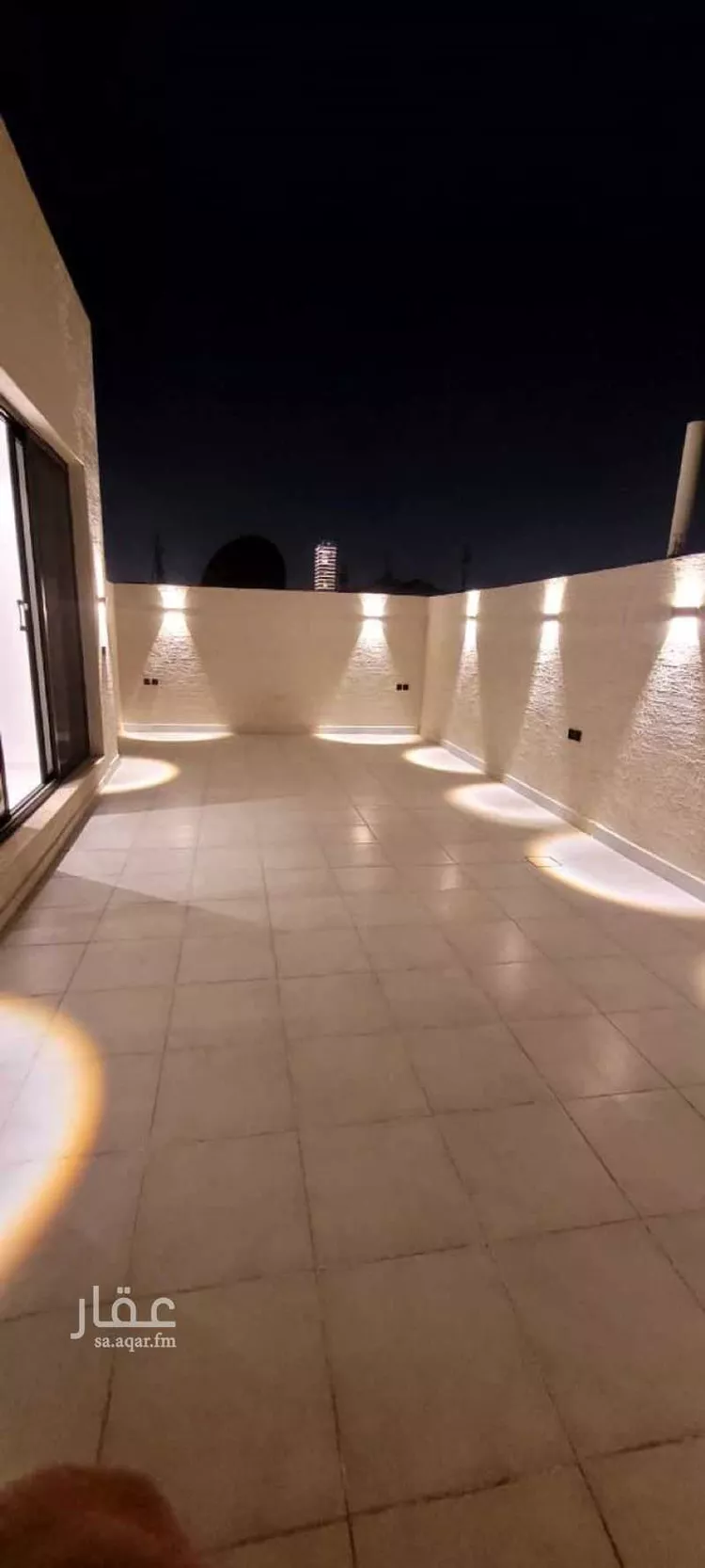 فيلا للإيجار في شارع محمد بن الذهبى, حي الورود, مدينة الرياض, منطقة الرياض