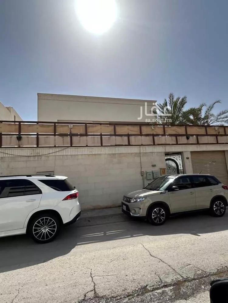 فيلا للإيجار في شارع المدار, حي المحمدية, مدينة الرياض, منطقة الرياض