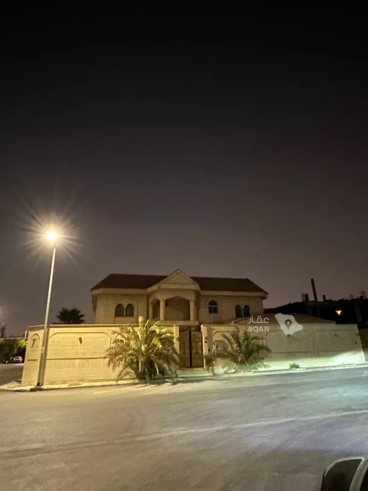 فيلا للبيع في شارع ابن العربي, حي المحمدية, مدينة الرياض, منطقة الرياض 2