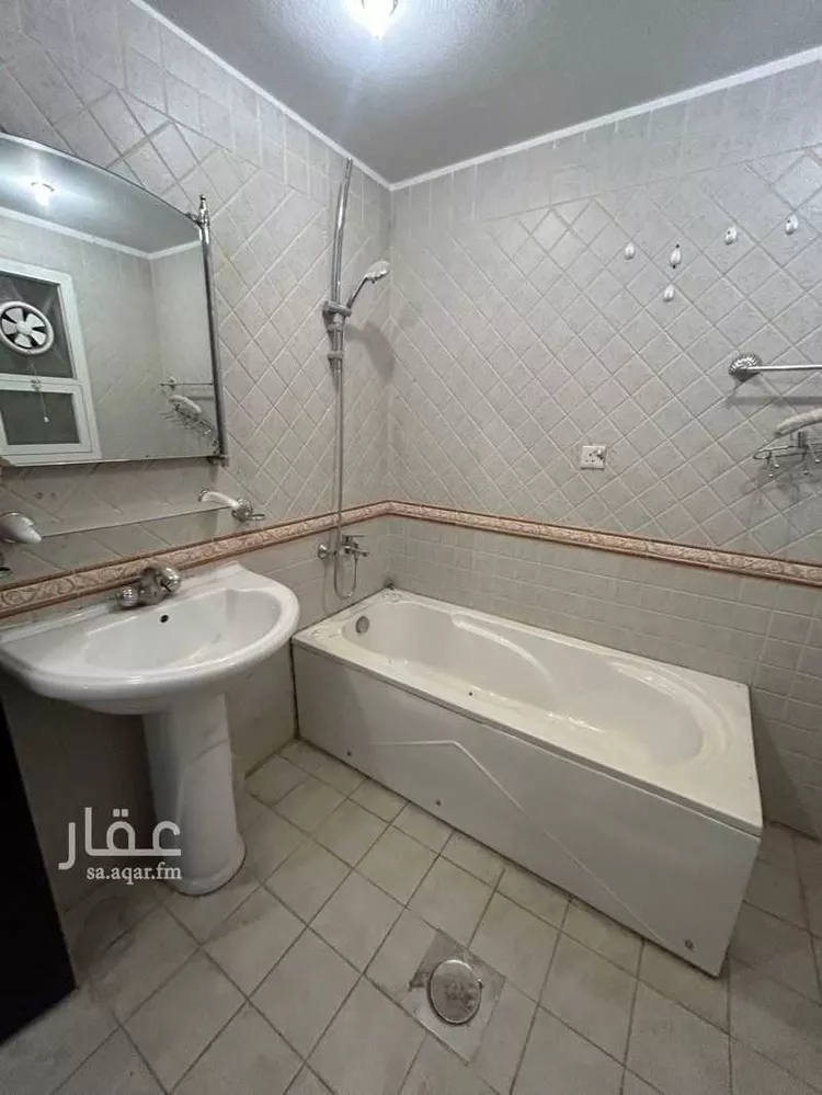 دور للإيجار في شارع الأمير تركي بن عبدالعزيز الثاني, حي النخيل, مدينة الرياض, منطقة الرياض صورة 3