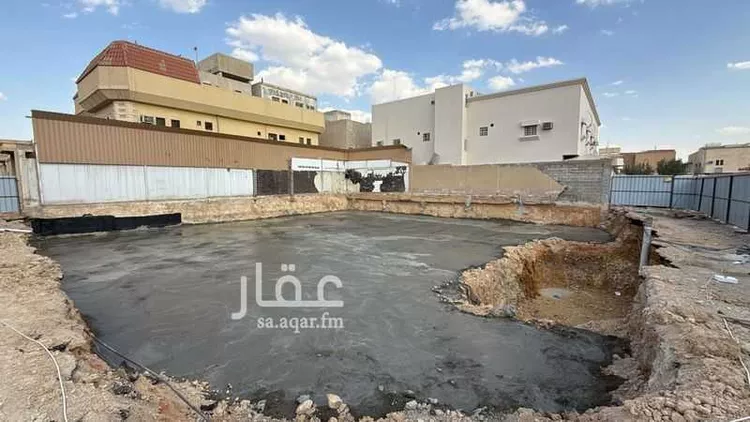 فيلا للبيع في شارع علي بن وهب, حي العزيزية, مدينة الرياض, منطقة الرياض