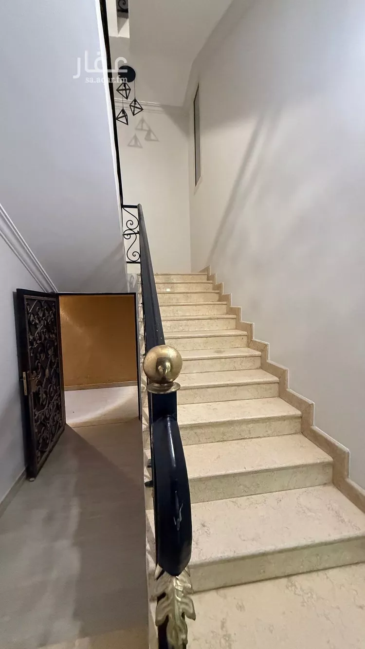 Floor for Rent in Riyadh Hittin صورة 2