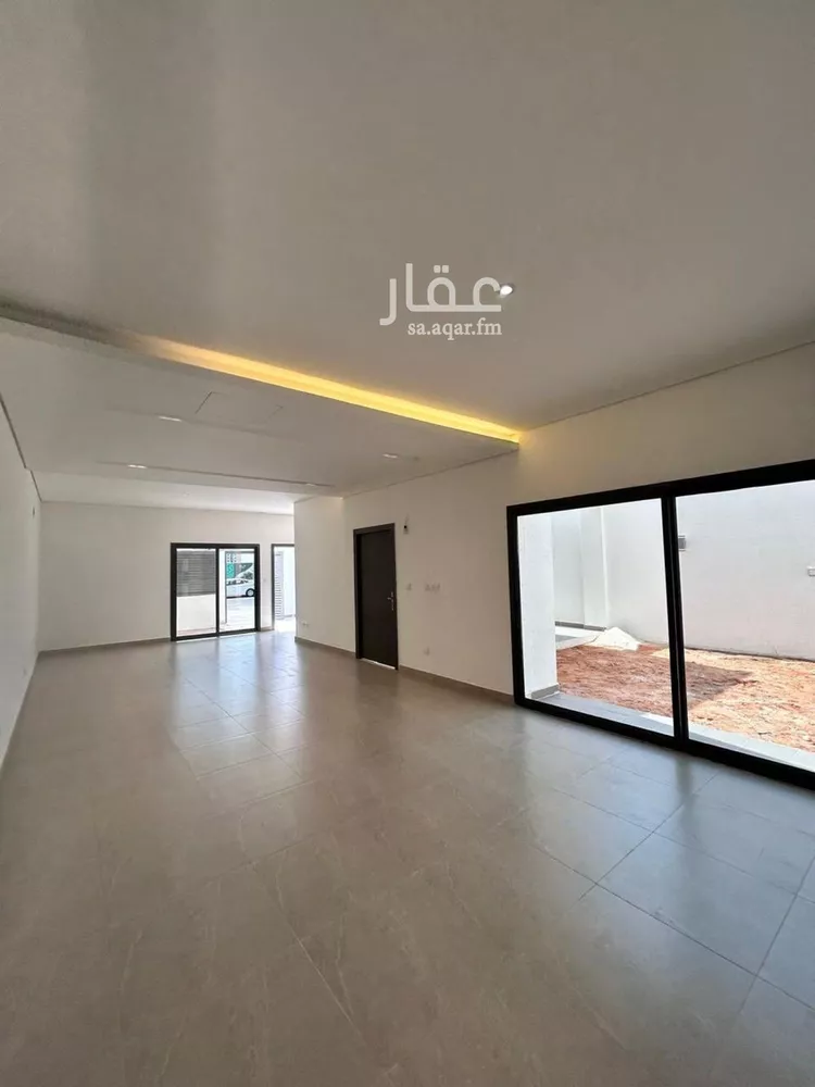 فيلا للإيجار في شارع شمس الدين البخاري, حي مطار الملك خالد الدولي, مدينة الرياض, منطقة الرياض صورة 4