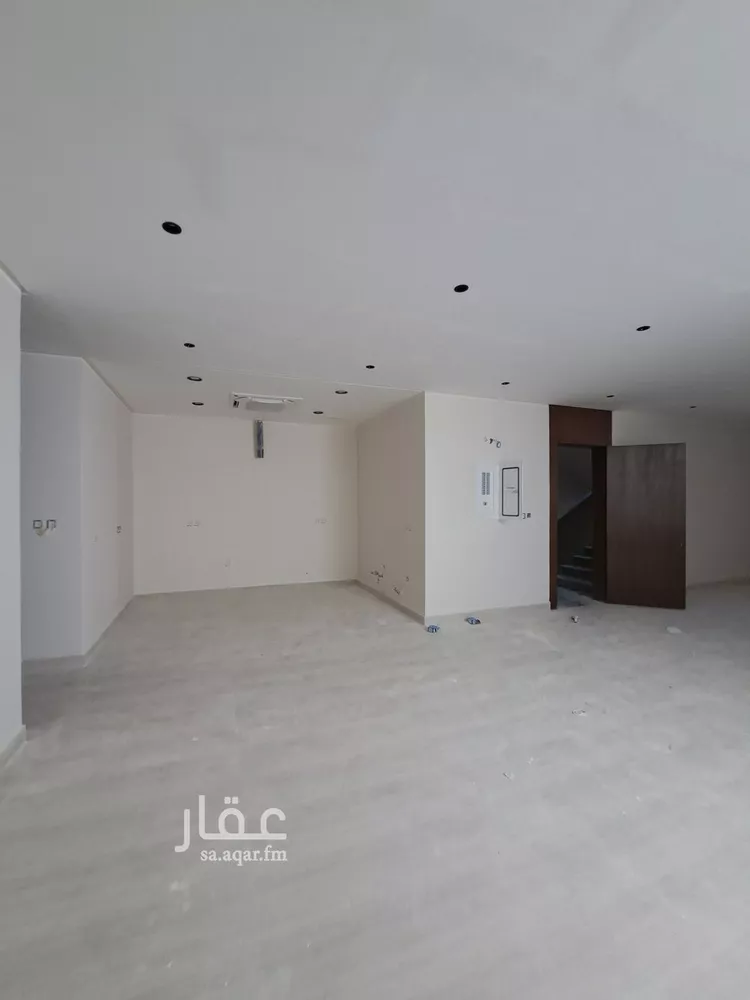 فيلا للبيع في شارع الغربي , حي النرجس, مدينة الرياض, منطقة الرياض صورة 2