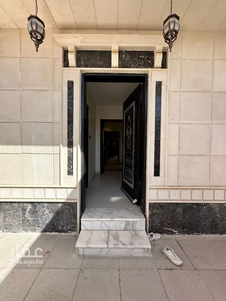 فيلا للبيع في شارع رقم 309, حي ظهرة لبن, مدينة الرياض, منطقة الرياض صورة 5