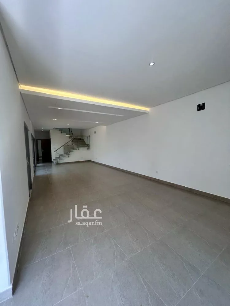 فيلا للإيجار في شارع شمس الدين البخاري, حي مطار الملك خالد الدولي, مدينة الرياض, منطقة الرياض صورة 3